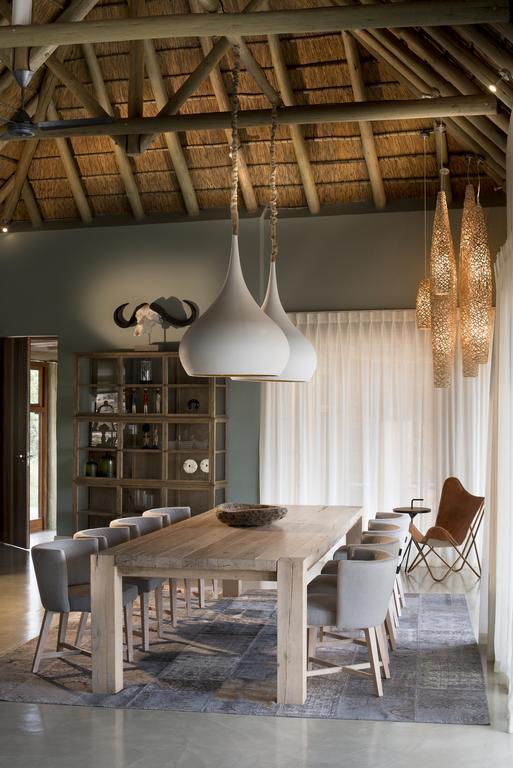 Mhondoro Safari Lodge & Villa Welgevonden Game Reserve Exteriér fotografie
